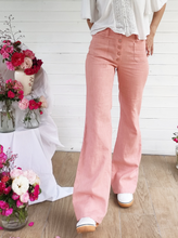 Cargar imagen en el visor de la galería, Patrón de pantalón vaqueros para mujer en PDF, ideal para coser en lino o denim. Patrón Víctor