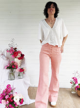 Cargar imagen en el visor de la galería, Patrón de pantalón vaqueros para mujer en PDF, ideal para coser en lino o denim. Patrón Víctor