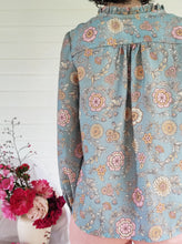 Cargar imagen en el visor de la galería, Patrón Sonsoles, camisa clásica + video curso online