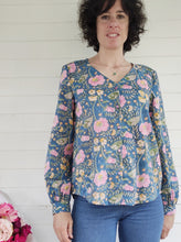 Cargar imagen en el visor de la galería, Patrón Sonsoles, camisa clásica + video curso online